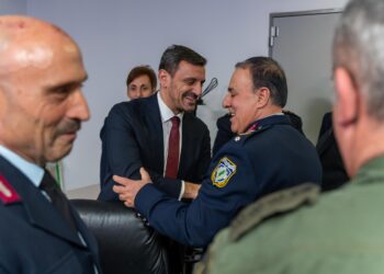 ΑΝΔΡΕΑΣ ΝΙΚΟΛΑΚΟΠΟΥΛΟΣ: Αλλαγή του χρόνου στο κέντρο επιχειρήσεων της Άμεσης Δράσης στη Γενική Αστυνομική Διεύθυνση Αττικής