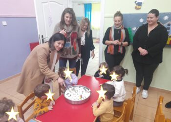 ΔΗΜΟΣ ΑΝΔΡΙΤΣΑΙΝΑΣ – ΚΡΕΣΤΕΝΩΝ: Σε χαρούμενη ατμόσφαιρα η κοπή της πίτας στον παιδικό – βρεφονηπιακό Σταθμό Κρεστένων