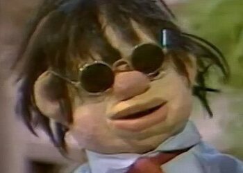 Ο Πίκος Απίκος σχολιάζει στο skalistiri.news: Λειψανδρία στη “ΦΩΝΗ ΛΟΓΙΚΗΣ”