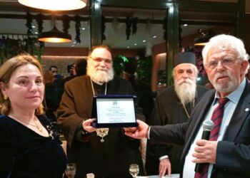 ΔΗΜΟΣ ΗΛΙΔΑΣ: τίμησε τον Μητροπολίτη Ταμασού και Ορεινής Κύπρου, σε ανταπόδοση της φιλοξενίας των Ηλείων αιρετών τον περασμένο Νοέμβριο