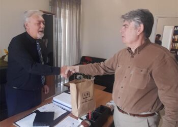 ΔΗΜΟΣ ΑΝΔΡΙΤΣΑΙΝΑΣ – ΚΡΕΣΤΕΝΩΝ: Προσφορά άρτων για τους Τρεις Ιεράρχες