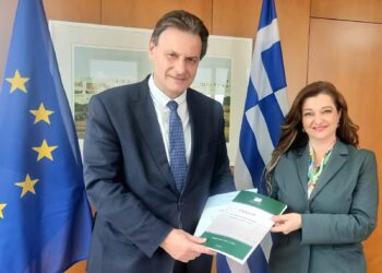 ΔΙΟΝΥΣΙΑ ΑΥΓΕΡΙΝΟΠΟΥΛΟΥ: Συνάντηση με τον Υπουργό Περιβάλλοντος και Ενέργειας, κ. Θ. Σκυλακάκη