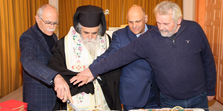 ΕΛΛΗΝΙΚΟ ΩΔΕΙΟ ΠΥΡΓΟΥ: Μελωδική η Εκδήλωση Κοπής Πίτας (φωτος)