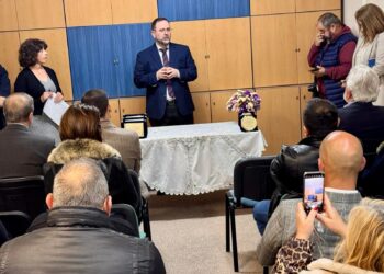 Με ευχές για ενδυνάμωση του αποτελεσματικού έργου και βραβεύσεις σε ανθρώπους που πρόσφεραν η κοπή πίτας του Κέντρου Πρόληψης  “Παρεμβάσεις”