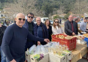 ΔΗΜΟΣ ΠΥΡΓΟΥ: Πλήθος κόσμου στο Κατάκολο για τα Κούλουμα