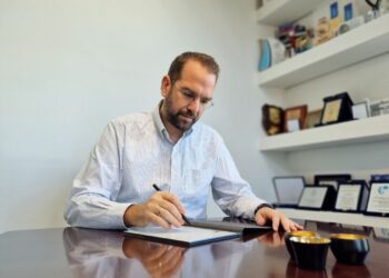 ΠΕΡΙΦΕΡΕΙΑ ΔΥΤΙΚΗΣ ΕΛΛΑΔΑΣ: Παρέμβαση του Περιφερειάρχη Ν. Φαρμάκη για την ακαρπία στην καλλιέργεια πορτοκαλιών “Navelina”