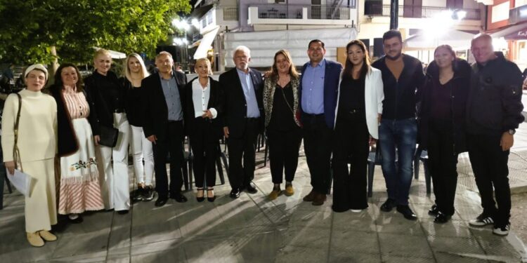 ΔΗΜΟΣ ΗΛΙΔΑΣ: Τίμησε με μία παραδοσιακή εκδήλωση στην πλατεία Καλίτσα, τον Άγιο Γεώργιο τον Τροπαιοφόρο