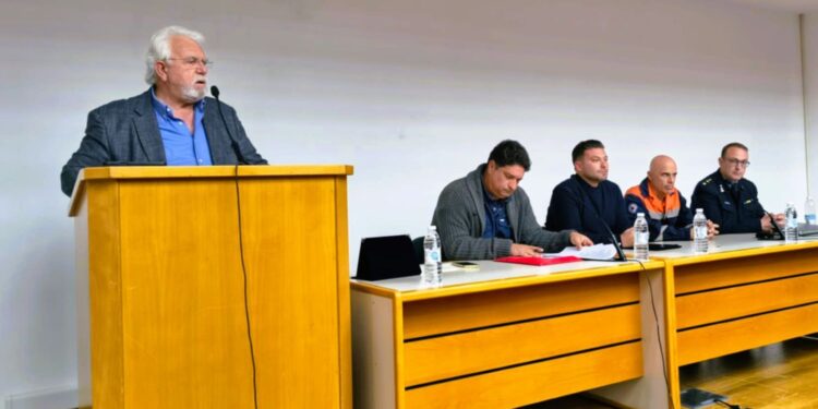 ΔΗΜΟΣ ΗΛΙΔΑΣ: Τίμησε τα μέλη της Εθελοντικής Ομάδας Πολιτικής Προστασίας που διαθέτει