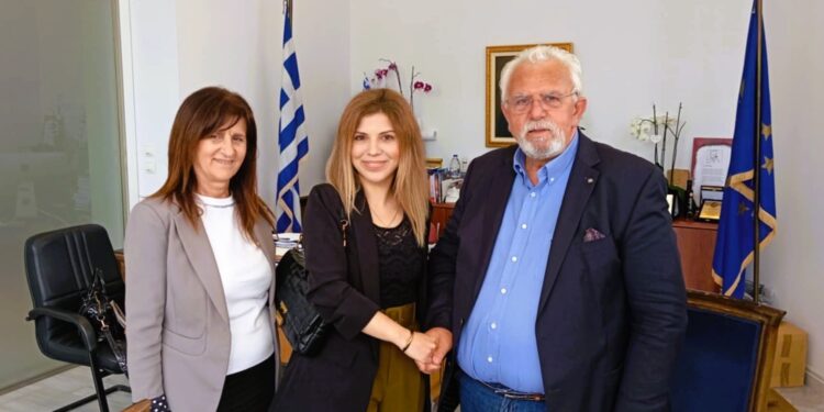 ΔΗΜΟΣ ΗΛΙΔΑΣ: Μία ακόμα νέα – μόνιμη υπάλληλο όρκισε ο Δήμαρχος Χρήστος Χριστοδουλόπουλος