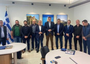 ΕΠΙΜΕΛΗΤΗΡΙΟ ΗΛΕΙΑΣ: Σε θερμό κλίμα η συνάντηση του Γραμματέα της ΚΟ ΣΥΡΙΖΑ-ΠΣ και Βουλευτή Ηλείας, κ. Διονύση Καλαματιανού με τον Πρόεδρο και το Διοικητικό Συμβούλιο