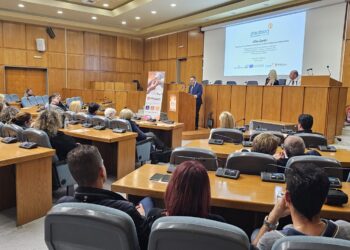 “Κλικ Ζωής”: Παρουσιάστηκαν  στον Πύργο οι δωρεάν υπηρεσίες αυτόνομης διαβίωσης για ηλικιωμένους και ΑμΕΑ