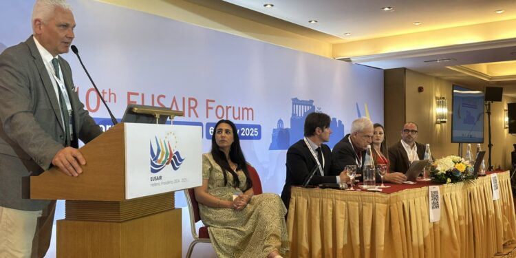 ΦΩΚΙΩΝ ΖΑΪΜΗΣ: “Με διαφάνεια και συνέπεια η Περιφέρεια Αδριατικής-Ιονίου μπορεί να αποτελέσει παράδειγμα ευρωπαϊκής συνεργασίας και βιώσιμης ανάπτυξης”