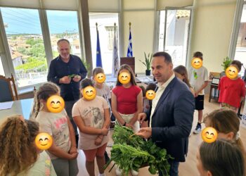 Επίσκεψη της Ε’ Τάξης του Δημοτικού Σχολείου Ζαχάρως στο Δημαρχείο