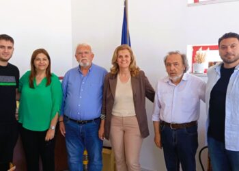 ΔΗΜΟΣ ΗΛΙΔΑΣ: Εθιμοτυπική επίσκεψη αυτοδιοικητικών εκπροσώπων του Δήμου Ερμιονίδας στο γραφείο του Δημάρχου