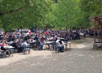 ΔΗΜΟΣ ΗΛΙΔΑΣ: Οι δημότες αγκάλιασαν την αναβίωση των εκδηλώσεων για την Πρωτομαγιά από τοΔήμο και την κοινότητα Χαβαρίου, στην περιοχή της Χαβαρόβρυσης