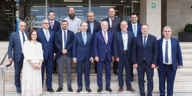 ΑΝΔΡΕΑΣ ΝΙΚΟΛΑΚΟΠΟΥΛΟΟΣ: “Παραχωρήθηκαν τρία Ειρηνοδικεία σε αντίστοιχους Δήμους της Ηλείας”