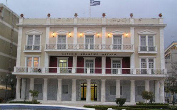 ΔΗΜΟΣ ΠΥΡΓΟΥ: Μοιράστηκαν το Πάσχα περίπου 600 διατακτικές σε οικονομικά αδύναμες οικογένειες