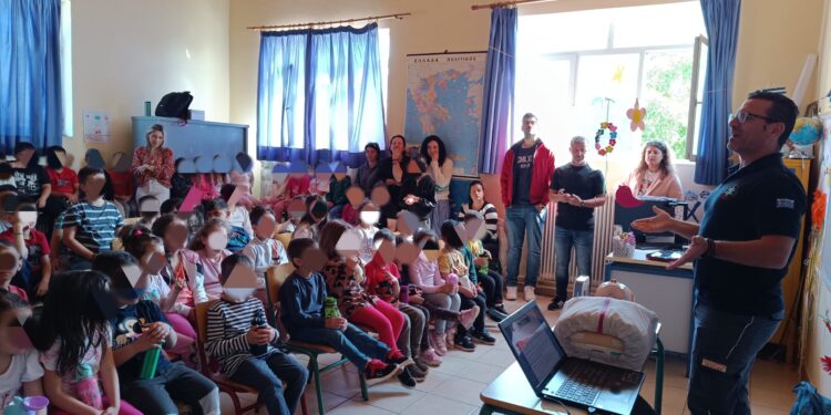ΔΗΜΟΣ ΑΡΧΑΙΑΣ ΟΛΥΜΠΙΑΣ: ΚΑΡΠΑ και πρώτες βοήθειες στο Δημοτικό Σχολείο Λάλα