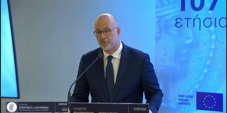 ΤΑΚΗΣ ΠΑΠΑΔΟΠΟΥΛΟΣ: Στη συνέλευση του ΣΕΒ Δυτικής Ελλάδας και Πελοποννήσου