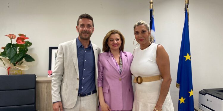 ΔΗΜΟΣ ΑΝΔΡΑΒΙΔΑΣ – ΚΥΛΛΗΝΗΣ: Σημαντική Συνάντηση για το Μέλλον του Λιμανιού Κυλλήνης