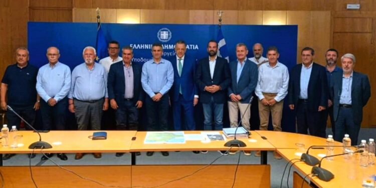 ΝΕΚΤΑΡΙΟΣ ΦΑΡΜΑΚΗΣ: “Διαρκής συνεργασία για να αποτελέσει η νέα Πατρών – Πύργου ένα μεγάλο έργο ζωής και προκοπής”