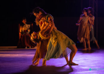 “Δύο ψυχές, μια καρδιά”: Μια παράσταση χορού-ύμνος στο έργο των δυο μεγάλων Ελλήνων συνθετών, Μάνου Χατζιδάκη και Μίκη Θεοδωράκη