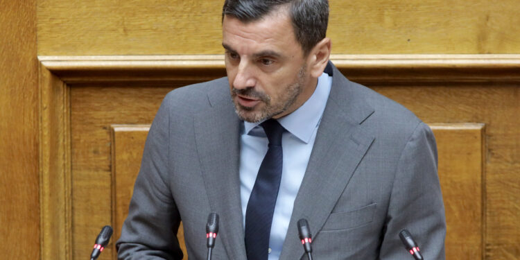 ΑΝΔΡΕΑΣ ΝΙΚΟΛΑΚΟΠΟΥΛΟΣ: “Η πολιτική ευθύτητα απέναντι στην μεγάλη πολιτική αντίφαση…”