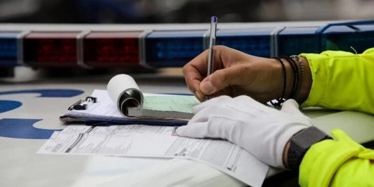 Νέος Κ.Ο.Κ. : 908 έλεγχοι και 126 παραβάσεις την 7η εβδομάδα της εκστρατείας “Μηδενικής ανοχής στη μη χρήση κράνους” στη Δυτική Ελλάδα