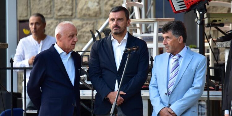 ΑΝΔΡΕΑΣ ΝΙΚΟΛΑΚΟΠΟΥΛΟΣ: “Είμαστε ευγνώμονες για το εθνικό σας έργο και την δυνατή φωνή σας για την πατρίδα μας”