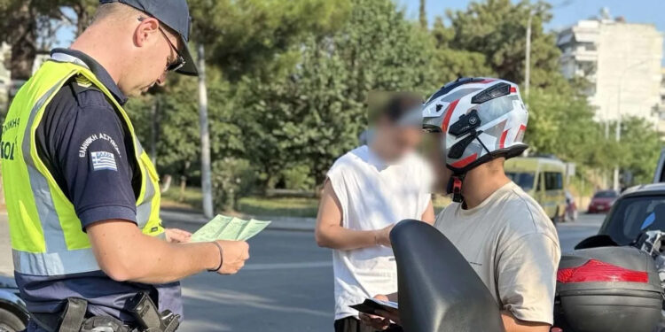 Νέος Κ.Ο.Κ.: 1.194 έλεγχοι και 186 παραβάσεις την 6η εβδομάδα της εκστρατείας “Μηδενικής ανοχής στη μη χρήση κράνους” στη Δυτική Ελλάδα