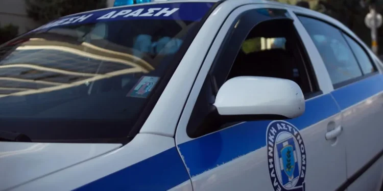 ΠΥΡΓΟΣ: Συνελήφθησαν δύο άνδρες για ληστεία σε βάρος πεζού