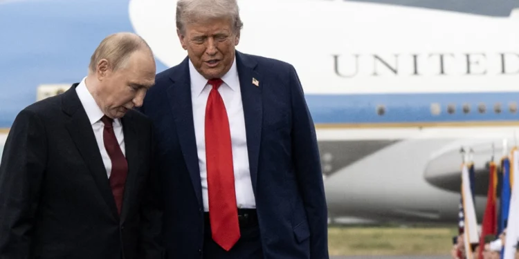 CNN: Παρά τα λεγόμενα Τραμπ η προσπάθεια για ειρήνη στην Ουκρανία δεν οδηγεί πουθενά