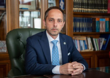 ΔΗΜΑΡΧΟΣ ΑΡΧΑΙΑΣ ΟΛΥΜΠΙΑΣ: “Η 21η Σεπτεμβρίου από υπενθύμιση της συλλογικής παγκόσμιας αποτυχίας, ας γίνει αφορμή νέων πρωτοβουλιών για την ειρήνη”