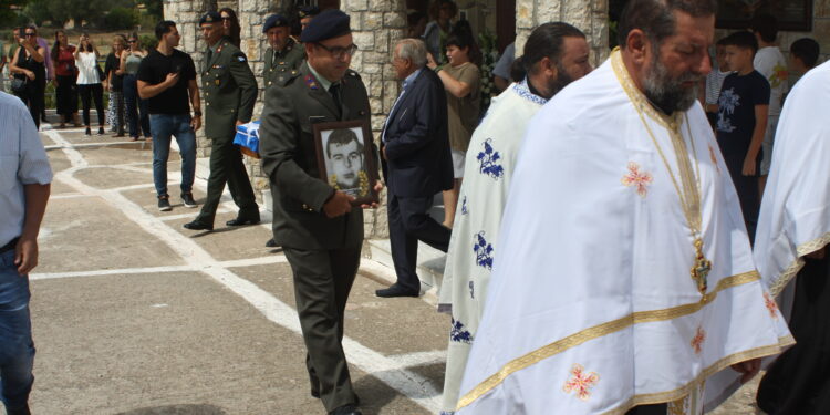 Επαναπατρισμός των οστών του ήρωα Θεόδωρου Ξένου στο Λάνθι, 51 χρόνια μετά την εισβολή στη Κύπρο