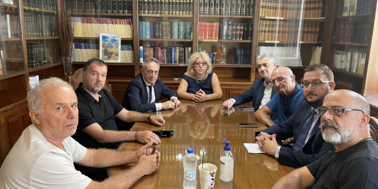 ΔΙΚΗΓΟΡΙΚΟΣ ΣΥΛΛΟΓΟΣ ΑΜΑΛΙΑΔΑΣ: Συνάντηση με κλιμάκιο του Τομέα Δικαιοσύνης του ΠΑΣΟΚ