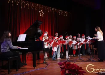 ΕΛΛΗΝΙΚΟ ΩΔΕΙΟ ΠΥΡΓΟΥ: Μουσικοκινητική Αγωγή & Παιδική Χορωδία