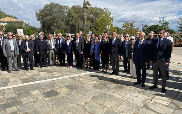 ΔΗΜΟΣ ΠΥΡΓΟΥ: Ολοκληρώθηκαν οι εκδηλώσεις μνήμης για τη Ναυμαχία Κατακόλου (φωτος)