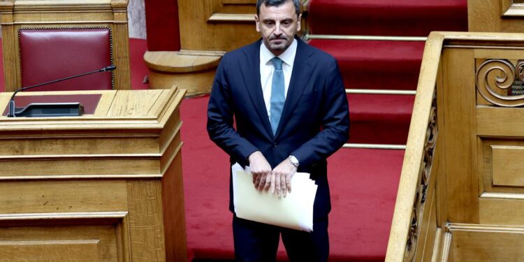 ΑΝΔΡΕΑΣ ΝΙΚΟΛΑΚΟΠΟΥΛΟΣ: Ζητά την επανεξέταση της απαγόρευσης κυνηγίου κστην περιοχή της Ζαχάρως
