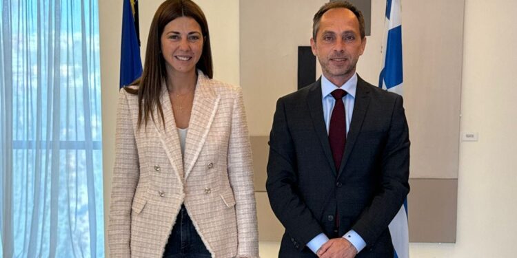 ΔΗΜΟΣ ΑΡΧΑΙΑΣ ΟΛΥΜΠΙΑΣ: Σημαντικές πρωτοβουλίες για τον αθλητισμό στη συνάντηση με την Υπουργό Παιδείας