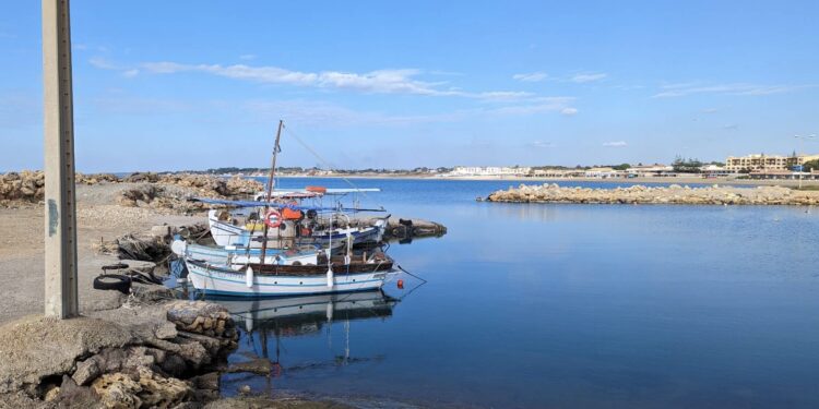 ΔΗΜΟΣ και ΛΙΜΕΝΙΚΟ ΤΑΜΕΙΟ Πύργου νομιμοποιούν το αλιευτικό καταφύγιο Σκαφιδιάς