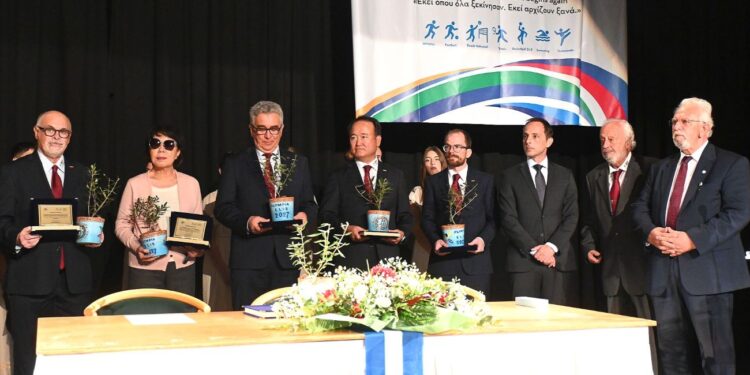 Με λαμπρότητα και διεθνή ακτινοβολία η Τελετή στην Αμαλιάδα (φωτος)