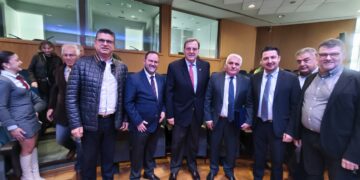 ΔΗΜΟΣ ΑΝΔΡΑΒΙΔΑΣ – ΚΥΛΛΗΝΗΣ: Ο Δήμαρχος Γιάννης Λέντζας τίμησε τους Ολυμπιονίκες στην Αρχαία Ολυμπία