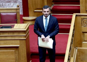 ΑΝΔΡΕΑΣ ΝΙΚΟΛΑΚΟΠΟΥΛΟΣ: Κατέθεσε άμεσα ερώτηση στη Βουλή για τις συμπτύξεις των σχολικών τμημάτων σε σχολεία της Ηλείας