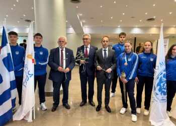 Κυριακή γεμάτη Φως και Ενέργεια στην Ολυμπία (φωτος)