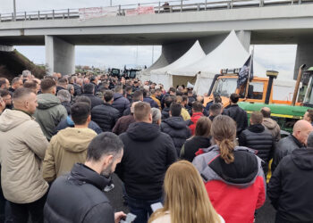 Μπλόκο Νίκαιας: Αποφασίστηκε η κλιμάκωση του αγώνα!