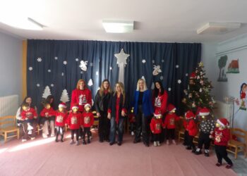 ΔΗΜΟΣ ΑΝΔΡΙΤΣΑΙΝΑΣ – ΚΡΕΣΤΕΝΩΝ: Χριστουγεννιάτικα δώρα στους λιλιπούτειους μαθητές!