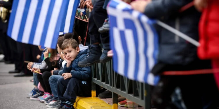 Δημογραφικό: Ο νέος εφιάλτης της Ελλάδας!