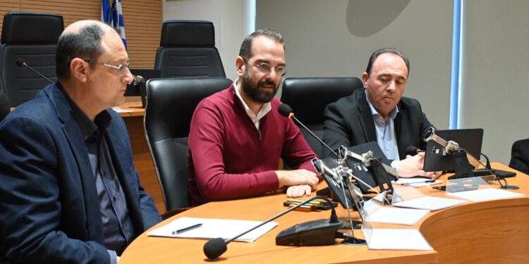 ΠΕΡΙΦΕΡΕΙΑ ΔΥΤΙΚΗΣ ΕΛΛΑΔΑΣ: Σύσκεψη για την ευλογιά