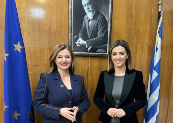 ΔΙΟΝΥΣΙΑ ΑΥΓΕΡΙΝΟΠΟΥΛΟΥ: Στο επίκεντρο η ενίσχυση της Πρωτοβάθμιας Υγείας και η επέκταση των προγραμμάτων πρόληψης