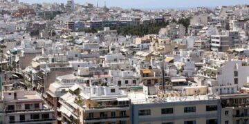 Στεγαστική κρίση: Γονατίζει ένα στα τρία νοικοκυριά!